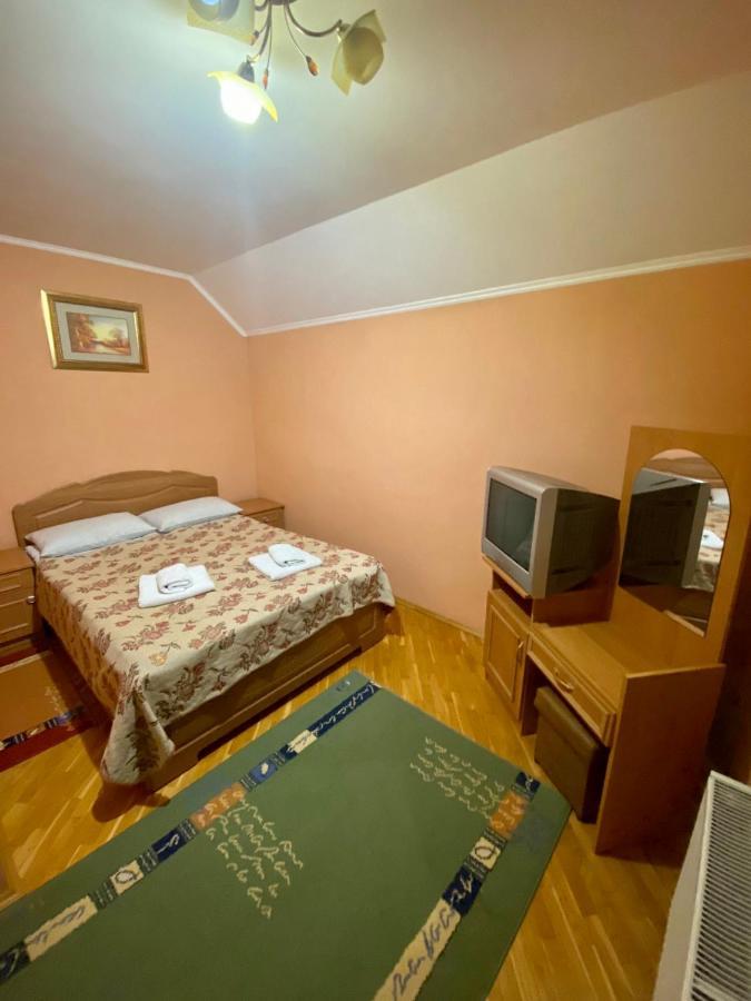 U Eli Hotel Polyana  Exterior photo