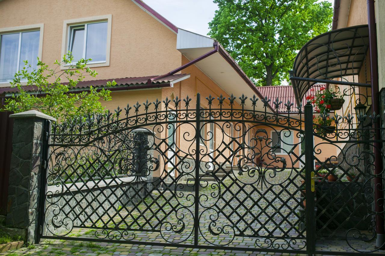 U Eli Hotel Polyana  Exterior photo